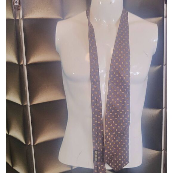 Giorgio Armani tie  - Picture 6 of 6